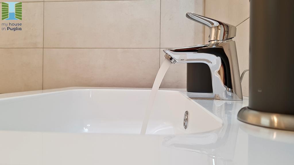 מונופולי Borgo Guesthouse מראה חיצוני תמונה